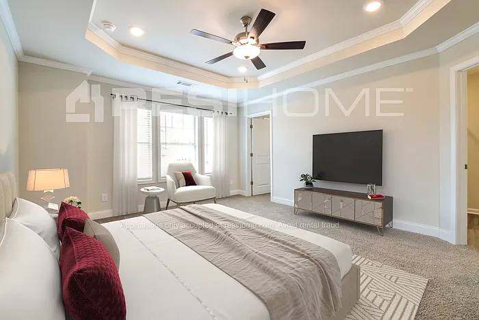 42 Banks Dr — Photo 10