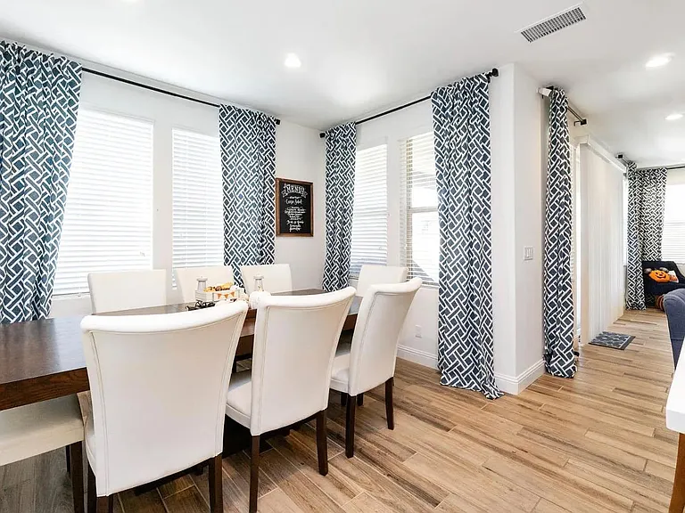 308 Meridian Ave — Photo 11