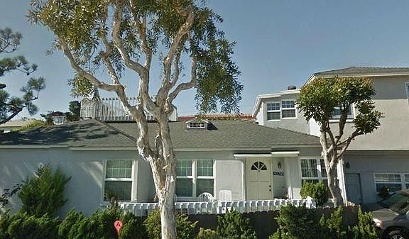 3rd image of 3356 Mission Blvd