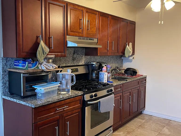 71-14 58th Rd #3 — Photo 3