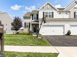 1574 Zestar Dr, Mechanicsburg, PA 17055