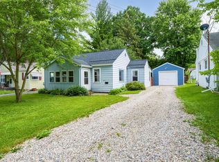 832 Bates St, Lansing, MI 48906