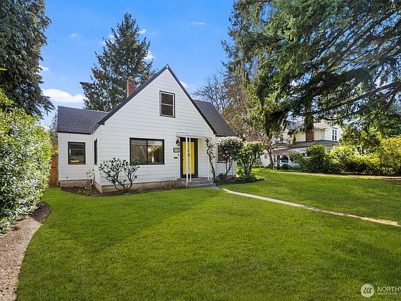 3rd image of 510 State Street