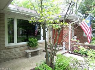 674 Glenwood St, Elyria, OH 44035
