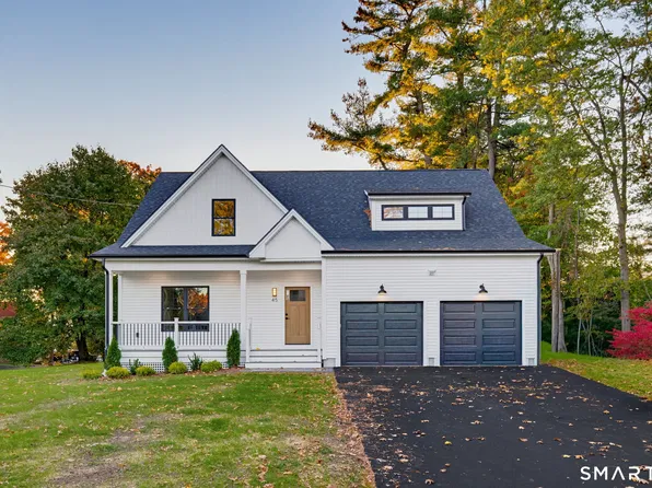 45 Beleden Gardens Drive, Bristol, CT 06010