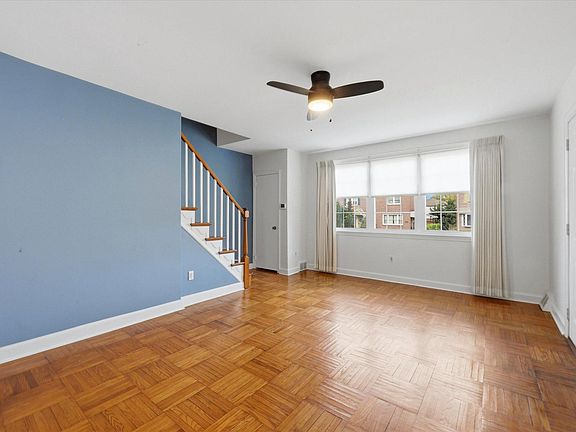 4th image of 615 Michell St
