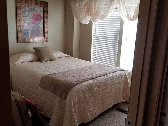 3rd image of 1203 N Expressway 77 Unit 488