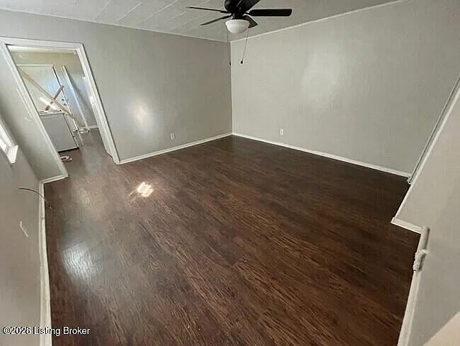 1 bed, 1.0 bath, 786 sqft, $895 — Photo 2