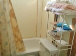 160 Mullins St, Bandy, VA 24602