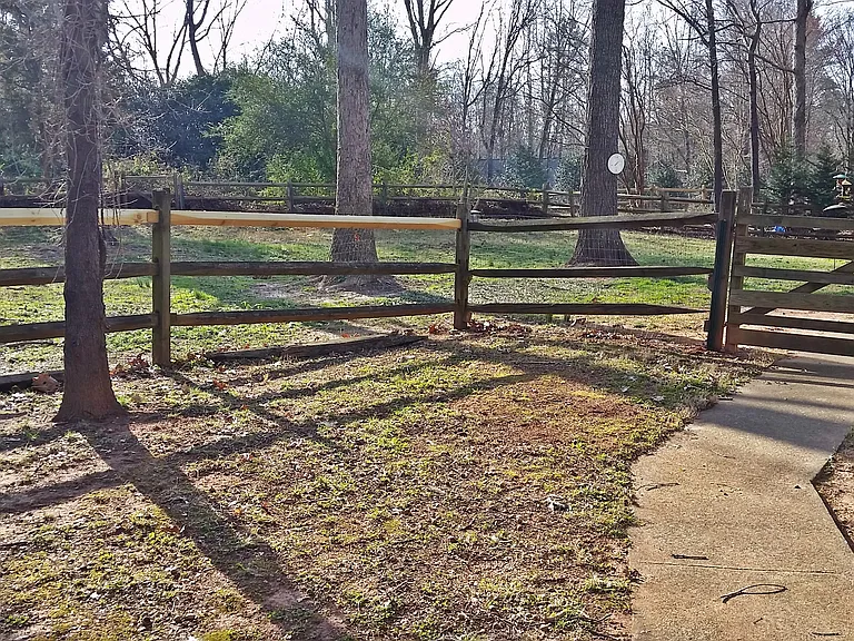 10433 Rocking Chair Rd — Photo 23