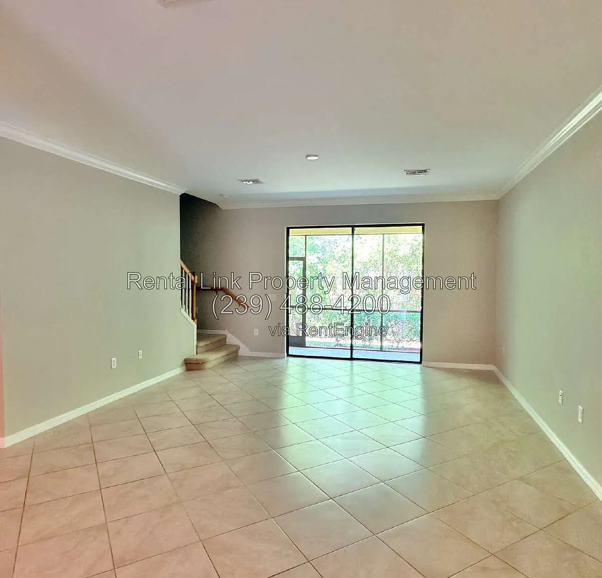 3 bed, 2.5 bath, 1942 sqft, $1,895 — Photo 2