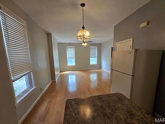5th image of 3113-3115 Magnolia Ave
