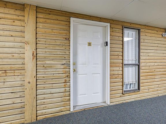 3rd image of 6102 Seawall Blvd #166