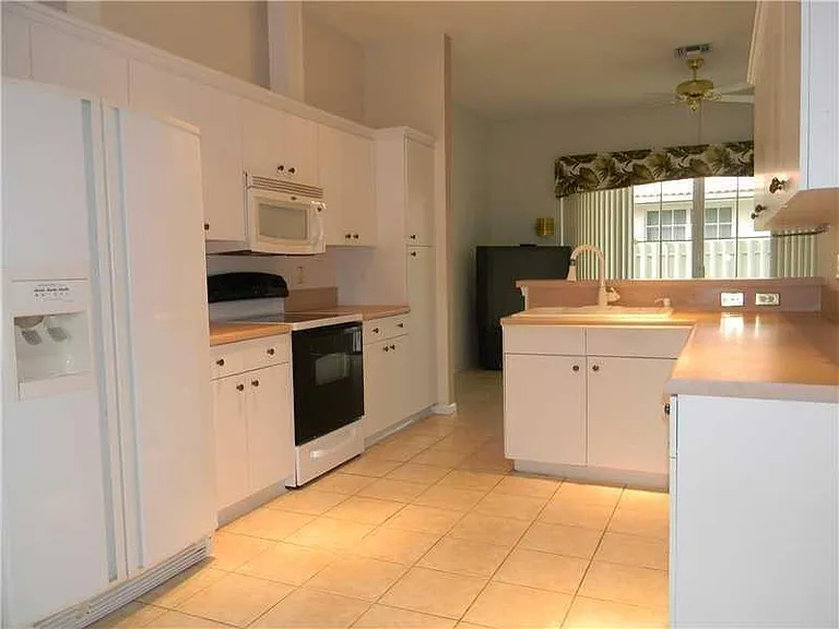 3529 Dunes Vista Dr — Photo 3