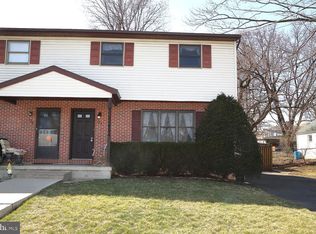 324 Saint Bernardine St, Reading, PA 19607