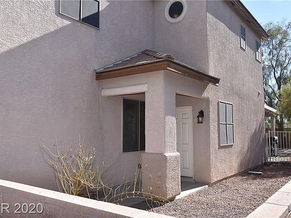 2nd image of 5051 El Castano Ave