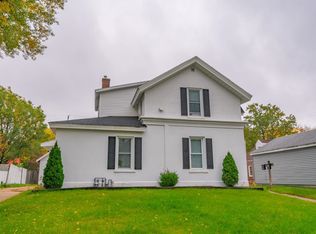 212 E Howard St, Portage, WI 53901