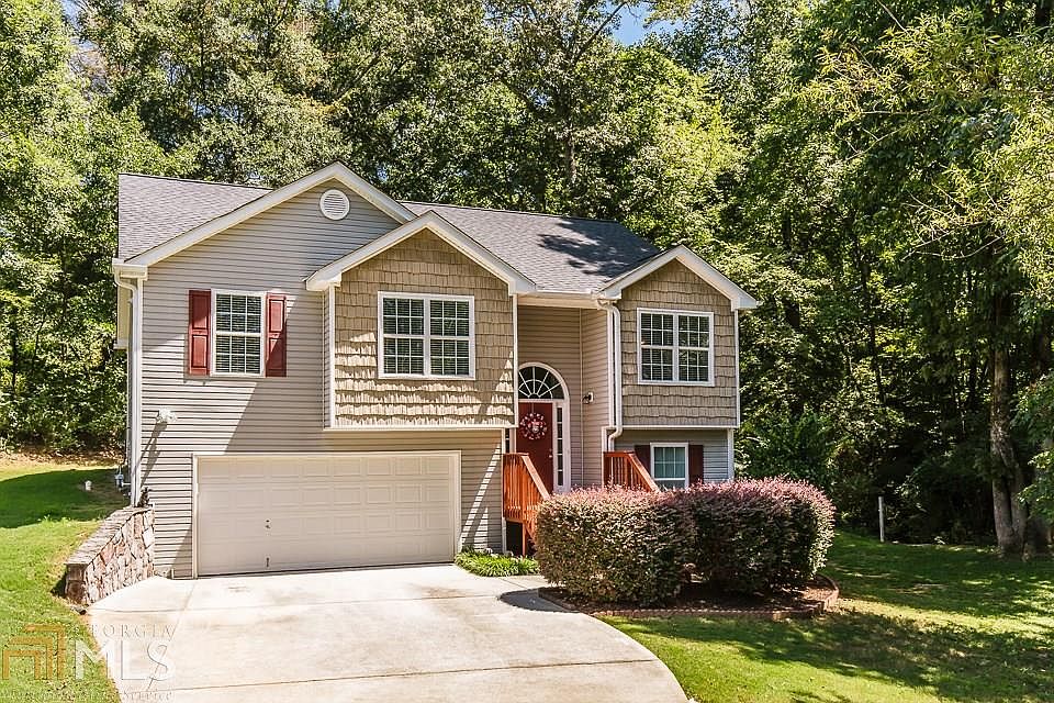 1st image of 67 Creekdale Dr