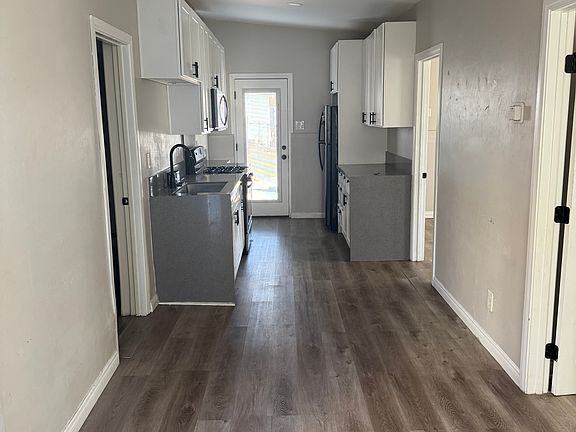 5th image of 5515-17 San Mateo Dr #5517