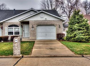 2261 Glenfield Dr, Shiloh, IL