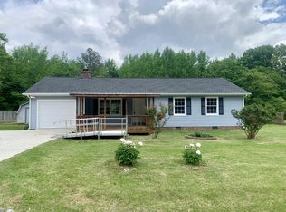 16 Hattie Dr, Fayetteville, TN 37334