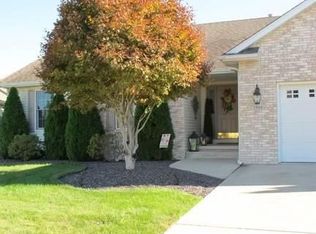 3908 Mapleshade Ct, Springfield, IL 62712