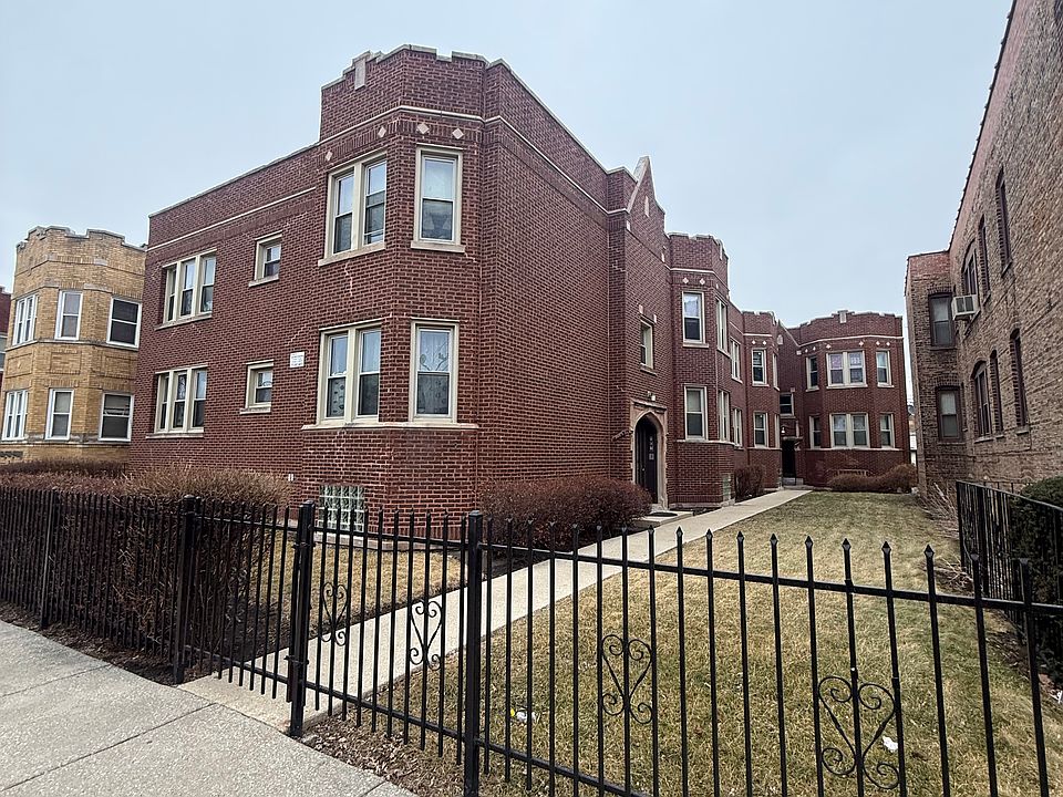 1st image of 9033 S Loomis St #1B