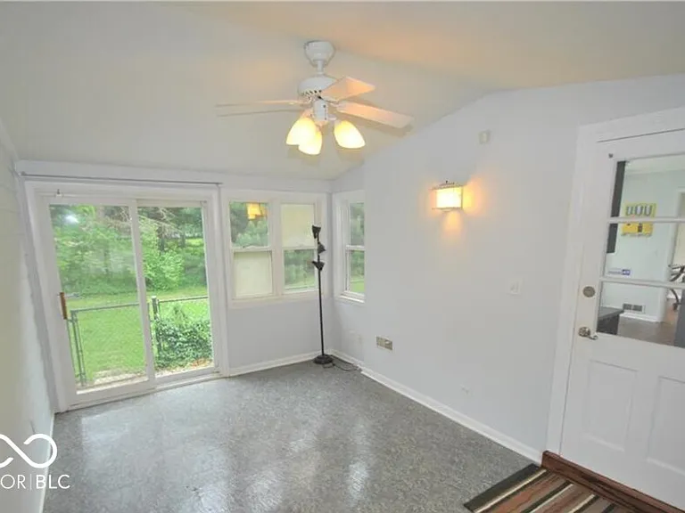 1220 Oak Ridge Dr — Photo 12