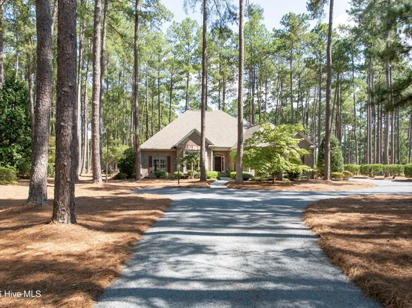 29 Abbottsford Drive, Pinehurst, NC 28374