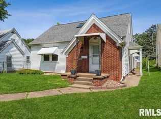 2711 12th Ave, Moline, IL 61265