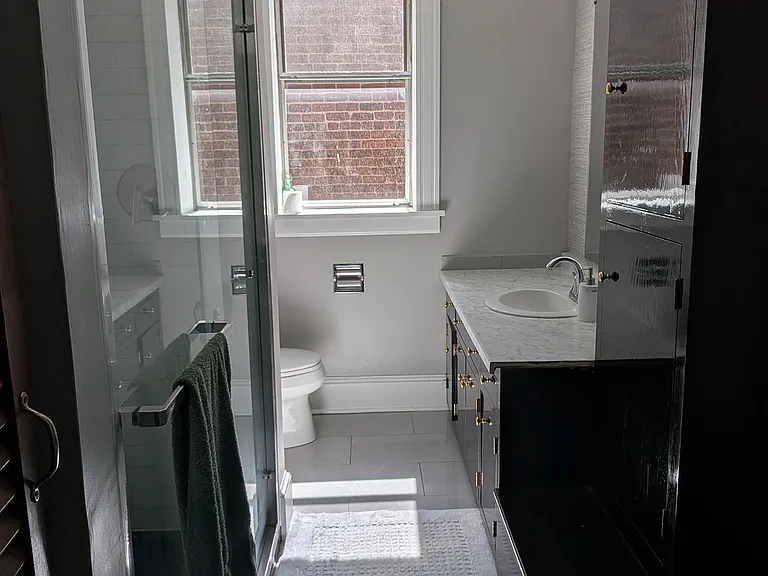 2607 W Main St — Photo 8