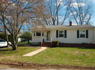 29 Monroe St, Keyport, NJ 07735