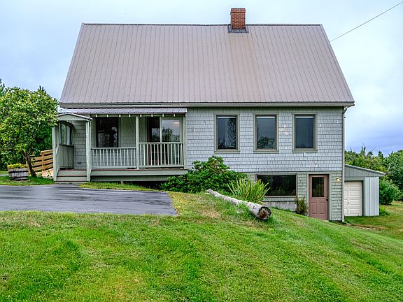 3rd image of 84 Stearns Hill Road
