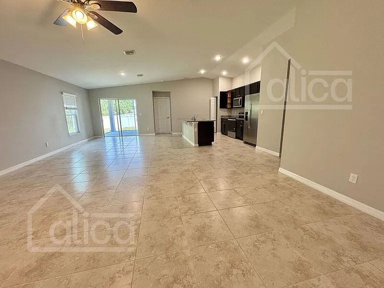 3271 Hale Ave SE — Photo 5
