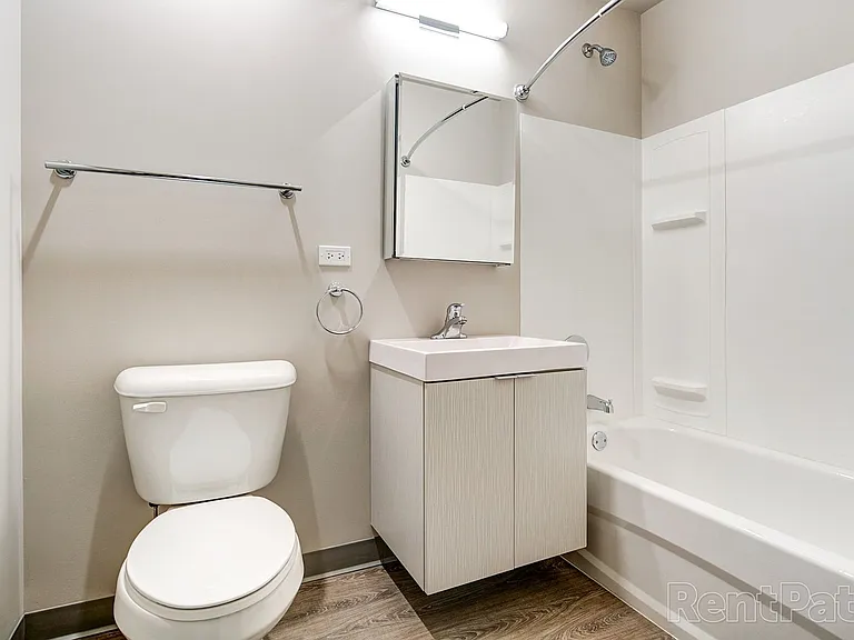 21st Street Lofts by 3L Living — Photo 62