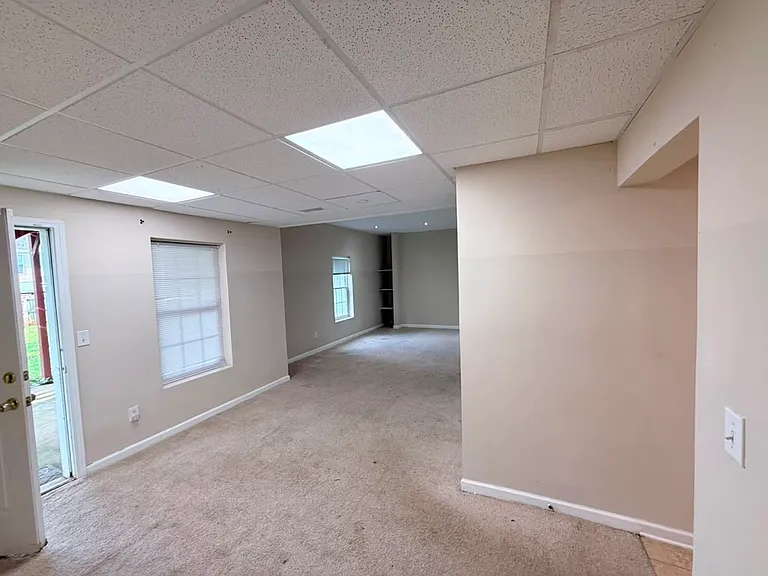 1227 Mandalay Ct — Photo 26