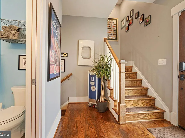 509 Franklin St NE #1 — Photo 7