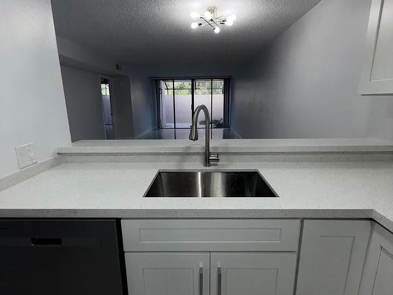 1041 NW 124th Ave #1041 — Photo 5