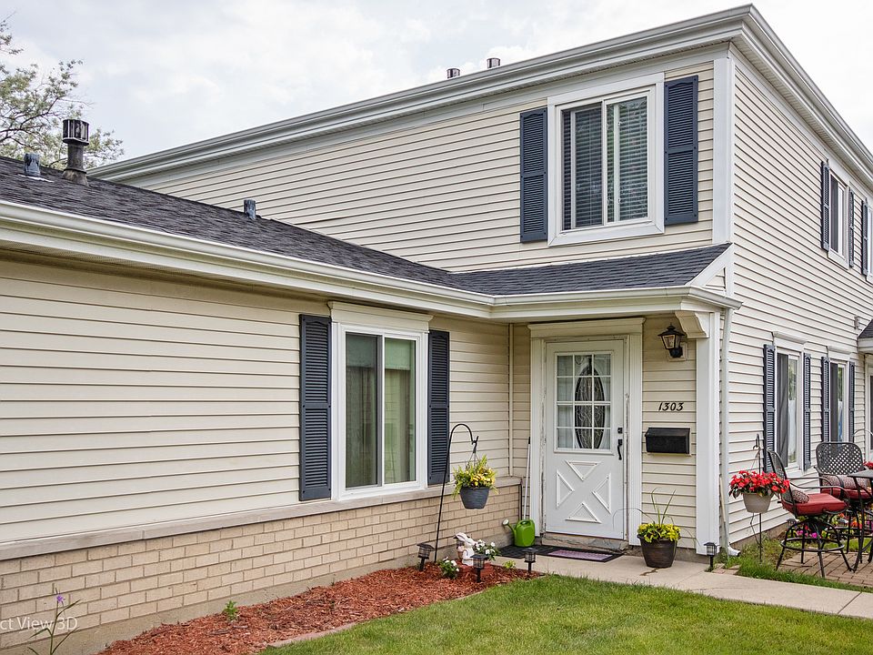 1st image of 1303 Cove Dr #210-C