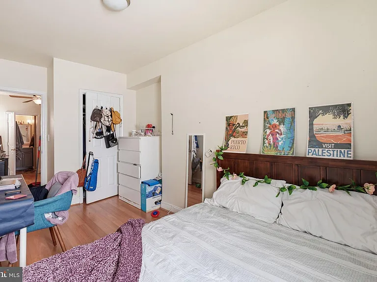 1425 Wisconsin Ave NW #1 — Photo 15