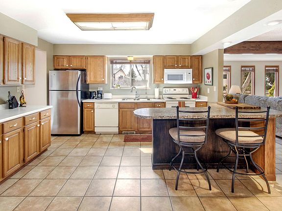 Open Kitchen Plan!
