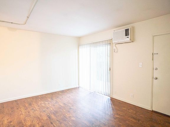 2nd image of 2617 G St APT 12