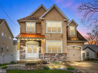 9547 Tulip St, Philadelphia, PA 19114