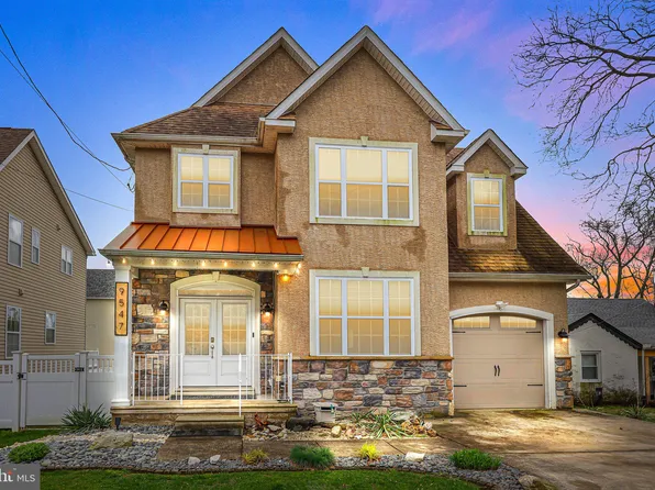 9547 Tulip St, Philadelphia, PA 19114