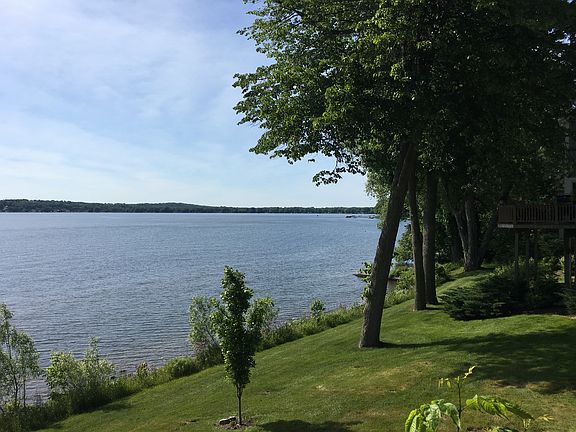 4th image of 9 Shore Dr