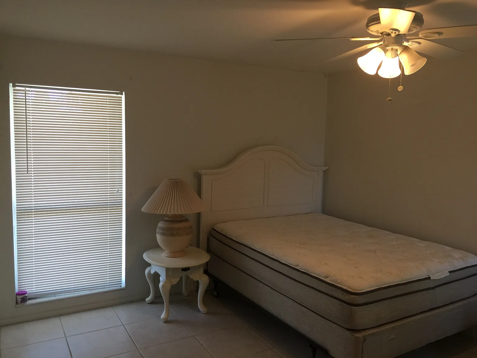 2 bed, 1131 sqft, $1,700 — Photo 2