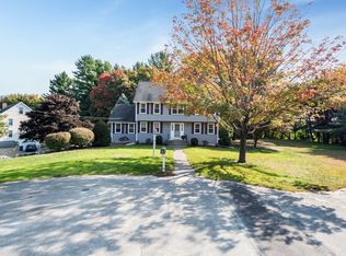 51 Stickney Rd, Tewksbury, MA 01876