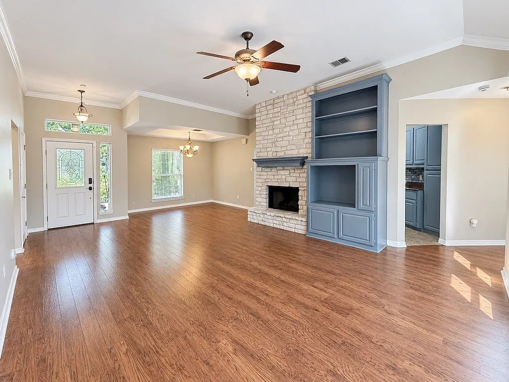 3 bed, 1846 sqft, $2,550 — Photo 4