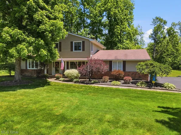 12259 E Shiloh Dr, Chesterland, OH 44026