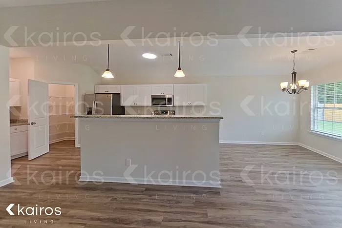 33 Joshua Cir — Photo 3
